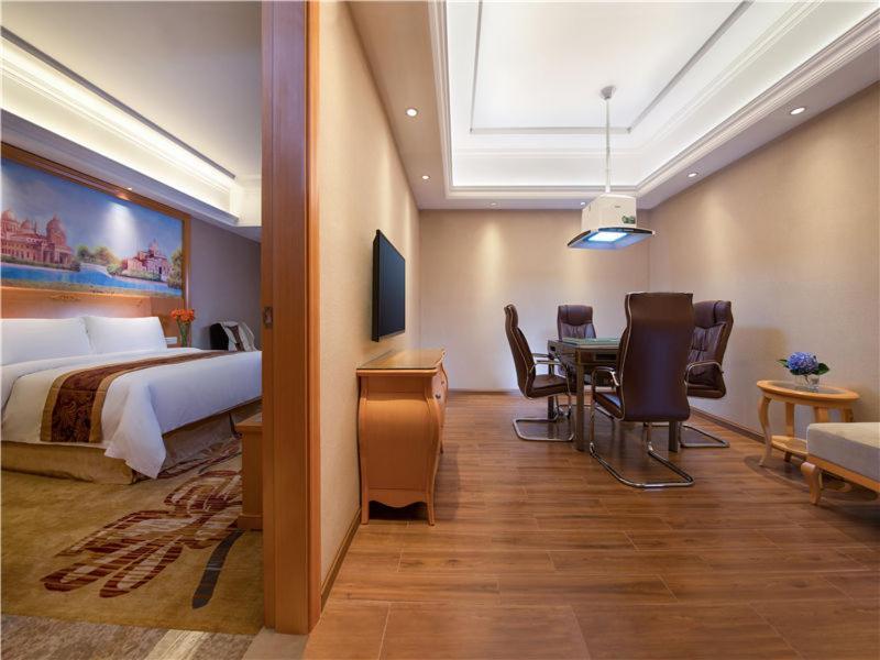 Vienna Hotel Dongguan Shi Exteriér fotografie